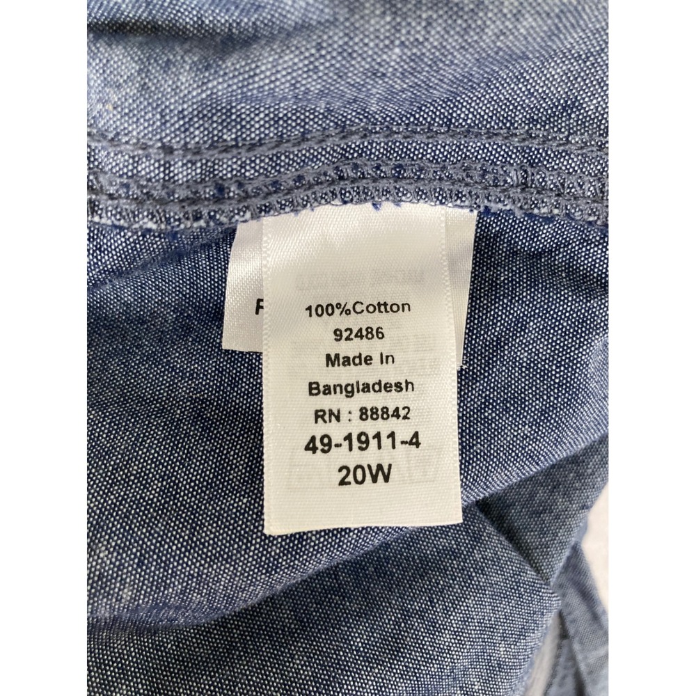 Casual Utility Woman Within Womens 20W Blue Cotton Chambray Cargo Capri Pants - Picture 8 of 11